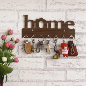 "Charming Home Shape Key Holder: Keep Your Keys Organized in Style"